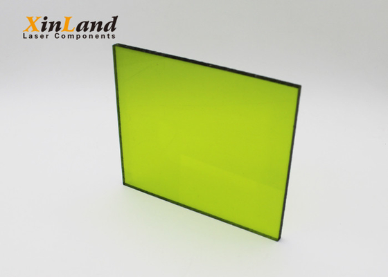 OD8+ PMMA材料が付いている薄緑のレーザーの保護窓