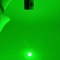 夜の532nm高い発電の緑レーザーのポインターの長期緑の懐中電燈